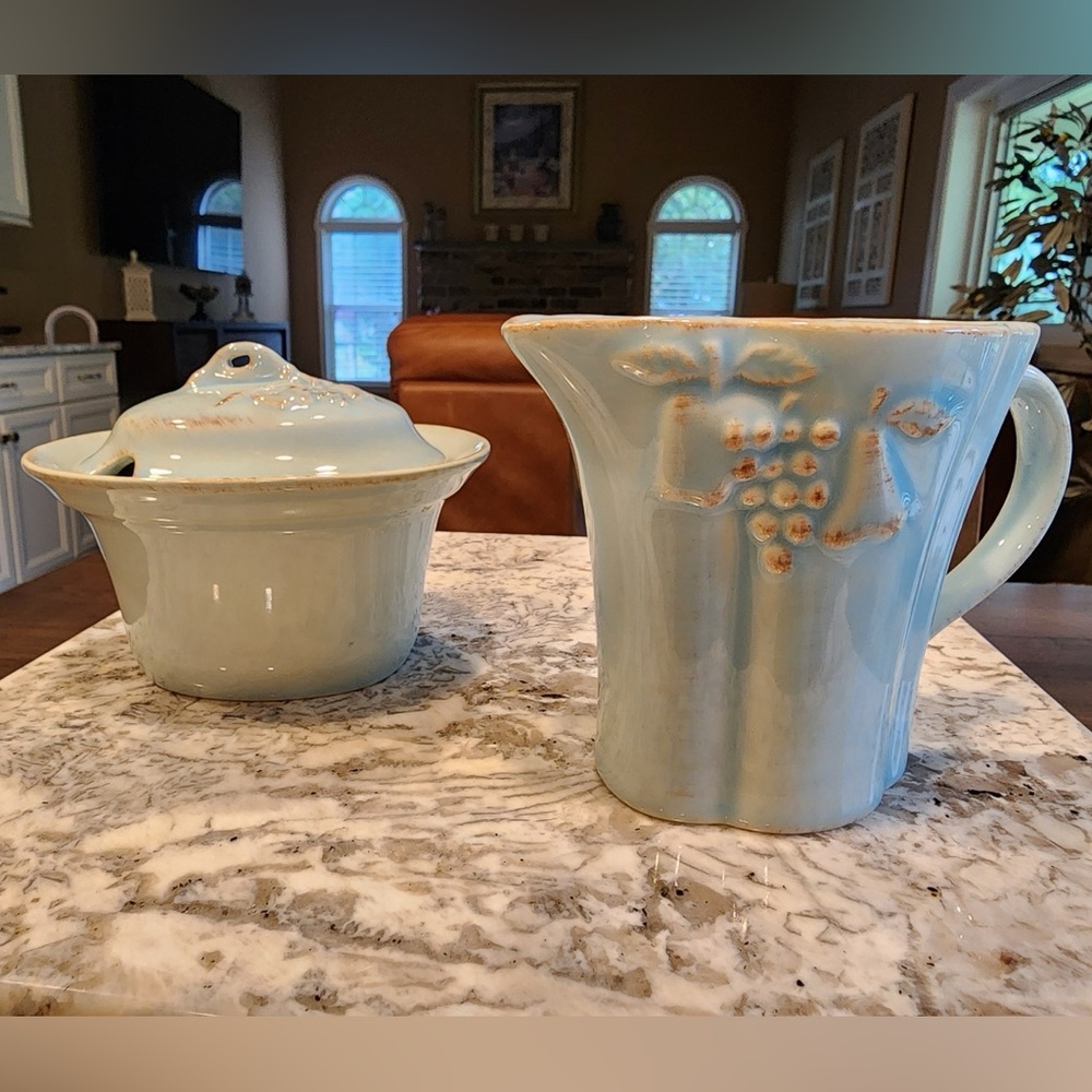 Casafina Casa Stone Creamer & Sugar Dish Set – Robin’s Egg Blue (Discontinued)